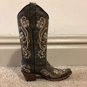 Corral Embroidered Leather Western Boot
